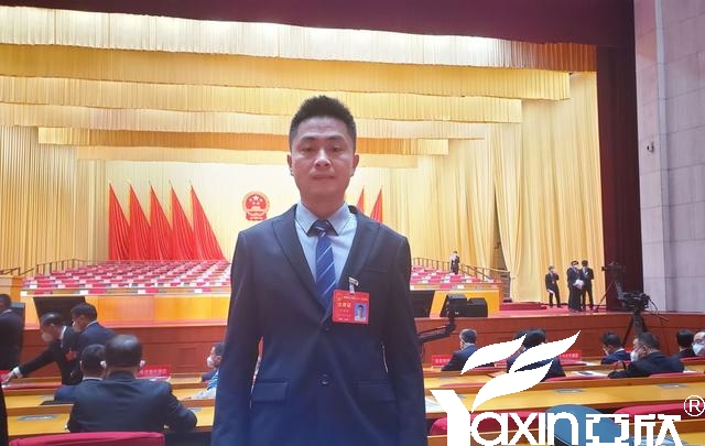 长沙龙8头号玩家电器工会副主席刘焕林受邀加入市工会第二十一次代表大会(图3)